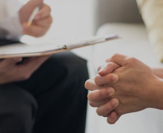 Вызов скорой психиатрической помощи в Кореизе